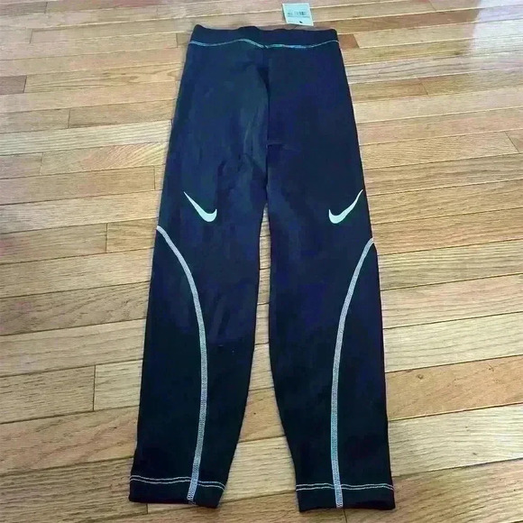 Nike Women's XS Black High-Waisted Jegging Leggings Activewear - Picture 6 of 7